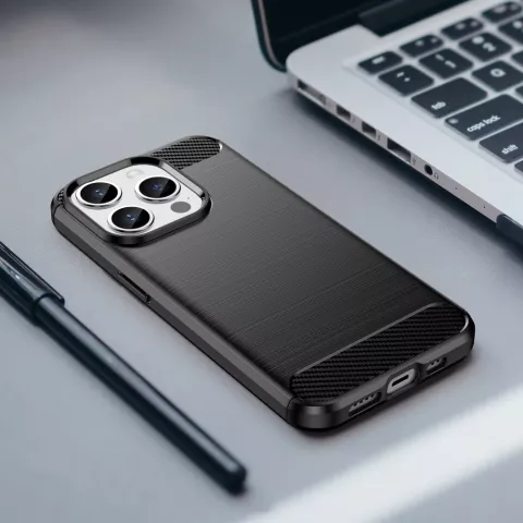 Coque Carbon Armor TPU avec finition bross&eacute;e compatible avec iPhone 16 Pro - noir